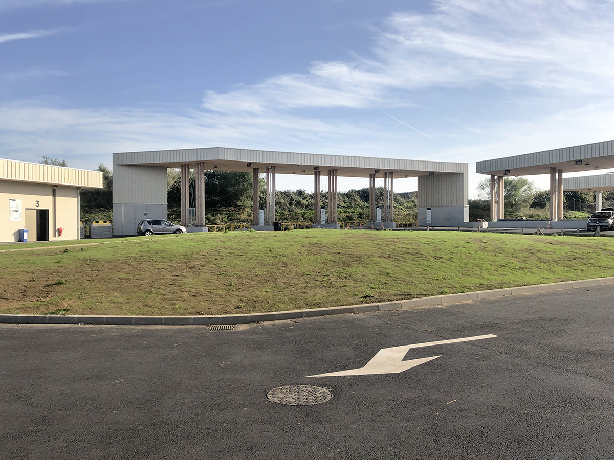 Photographie du centre de recyclage - Centre de recyclage, recyclerie, bureaux et aire de stockage