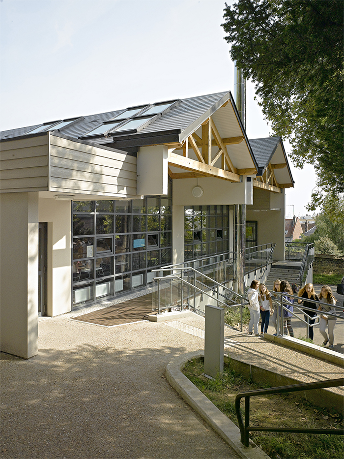 Vue du restaurant en période scolaire - Restaurant scolaire du collège des Ormeaux