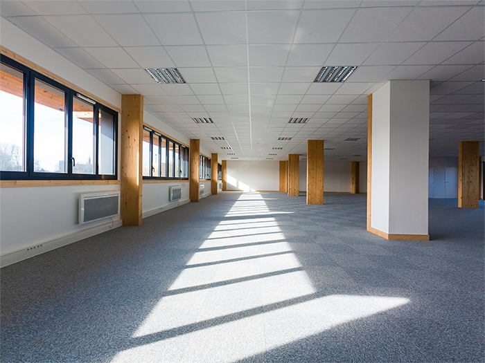 Intérieur - Open-space de bureaux - Bureaux Joliot-Curie, biosourcés & modulaires