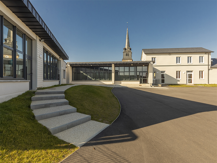 Vue générale de l'école - Réhabilitation & extension du groupe scolaire