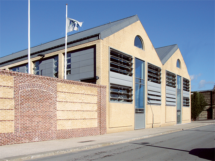 Façade sur rue - Construction d'un bâtiment de bureaux